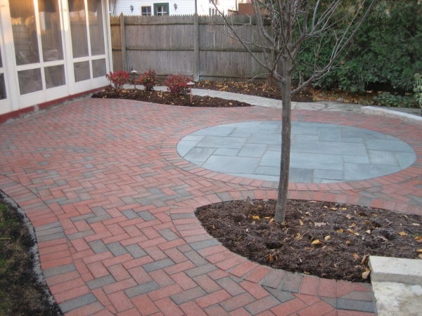 Hardscaping Design and Installation Services